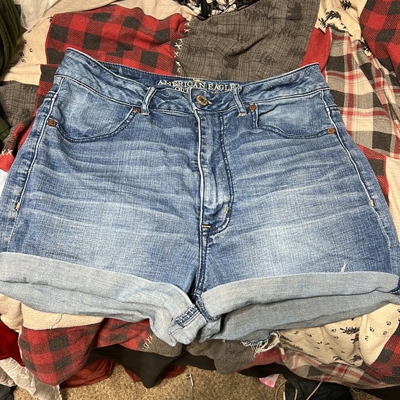 American eagle size 12 high rise shorts - Picture 2 of 5